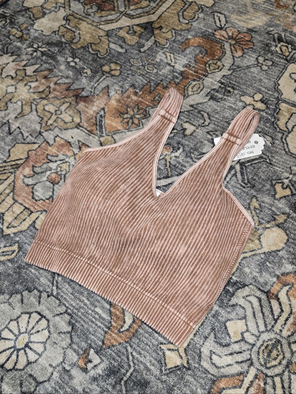 Zenana Ribbed V-Neck Crop Tank Top - Washed Red
